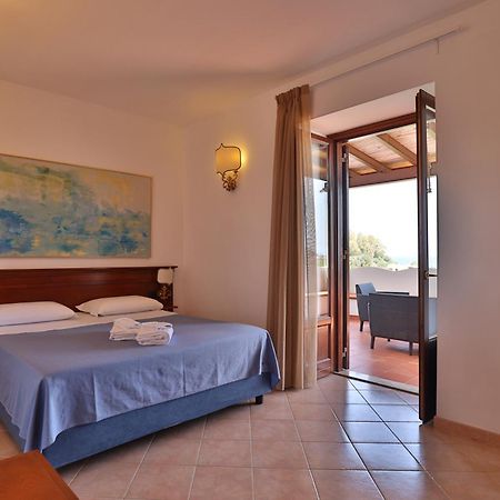 ליפארי Hotel Villa Cute - Hvc מראה חיצוני תמונה