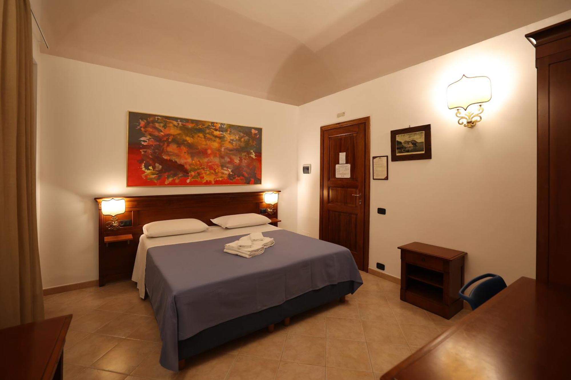 ליפארי Hotel Villa Cute - Hvc מראה חיצוני תמונה