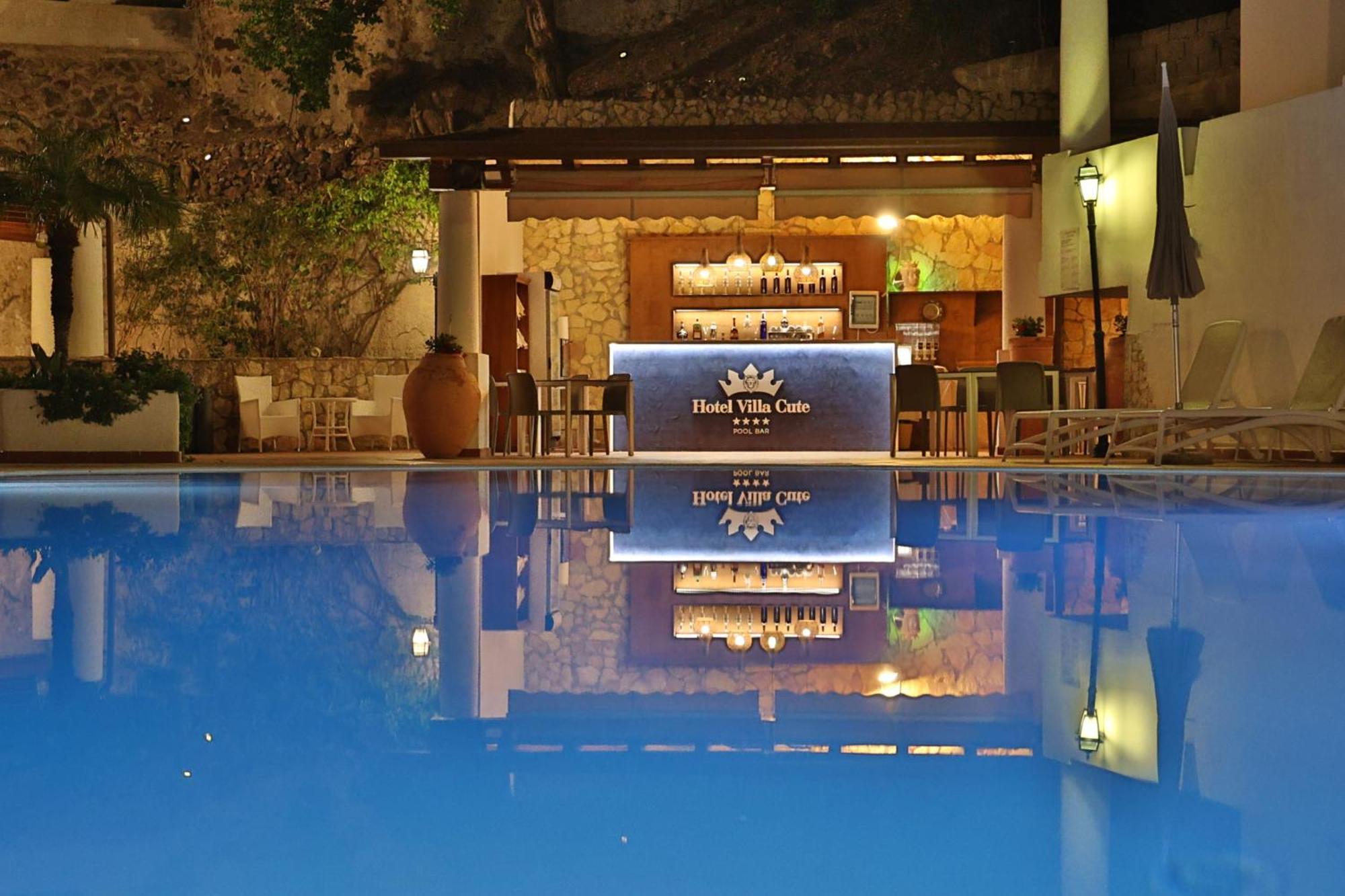 ליפארי Hotel Villa Cute - Hvc מראה חיצוני תמונה